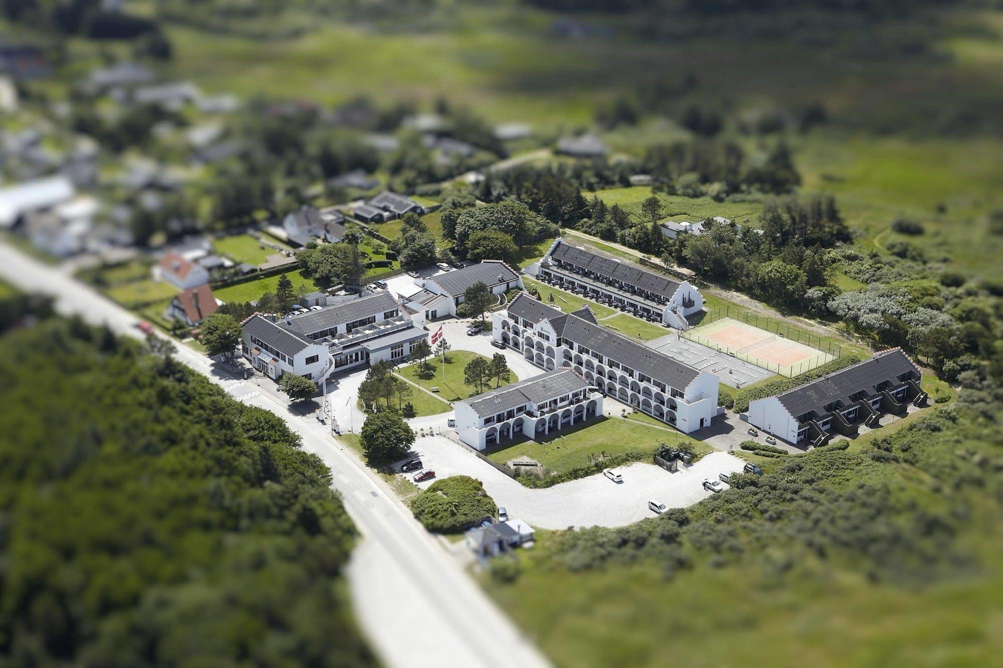 Tannishus Aparthotel 3*